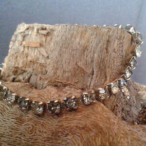 Vintage No Brand Rhinestone Bracelet Smoky Gray Color Silver Metal
